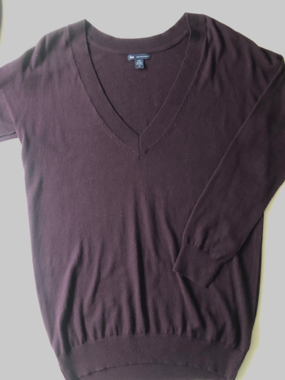 NWOT Wine Colored V-Neck Tunic Sweater MED